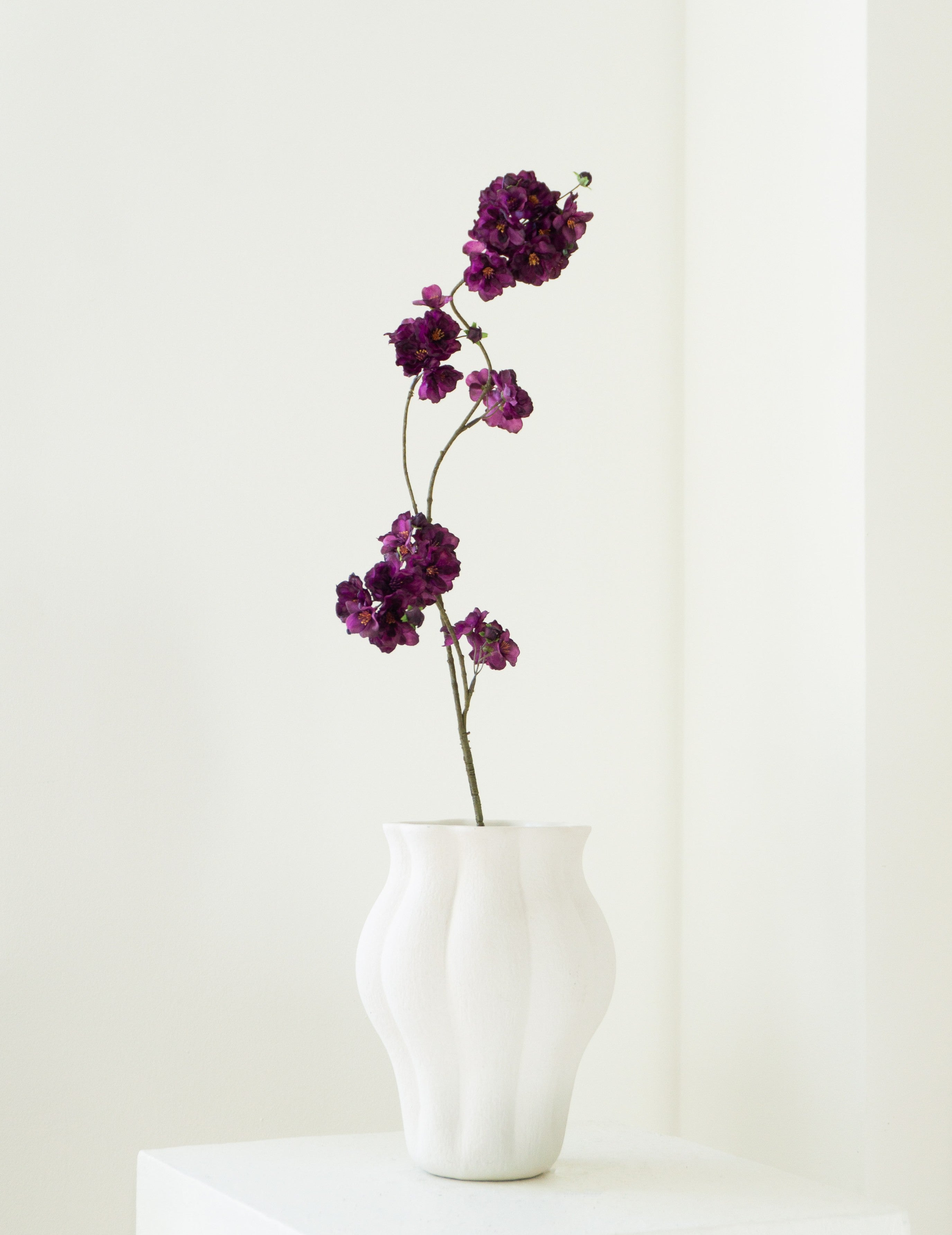 Kunstblume Blütenzweig Violett