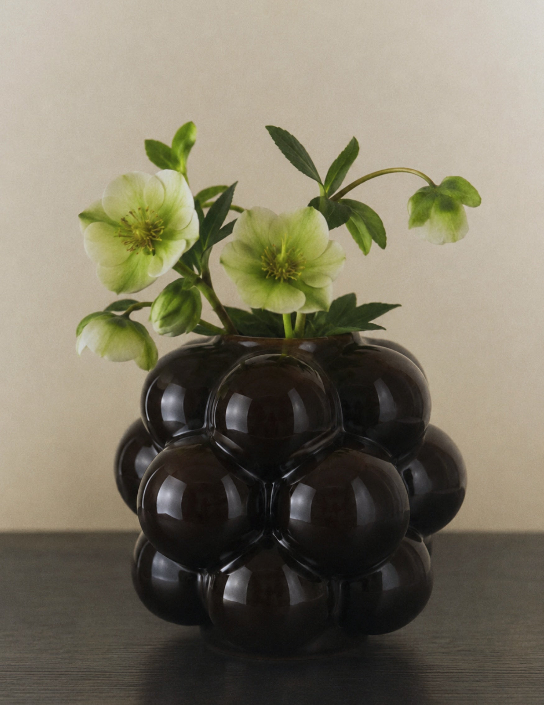 Kleine Vase aus Steingut Dunkelbraun