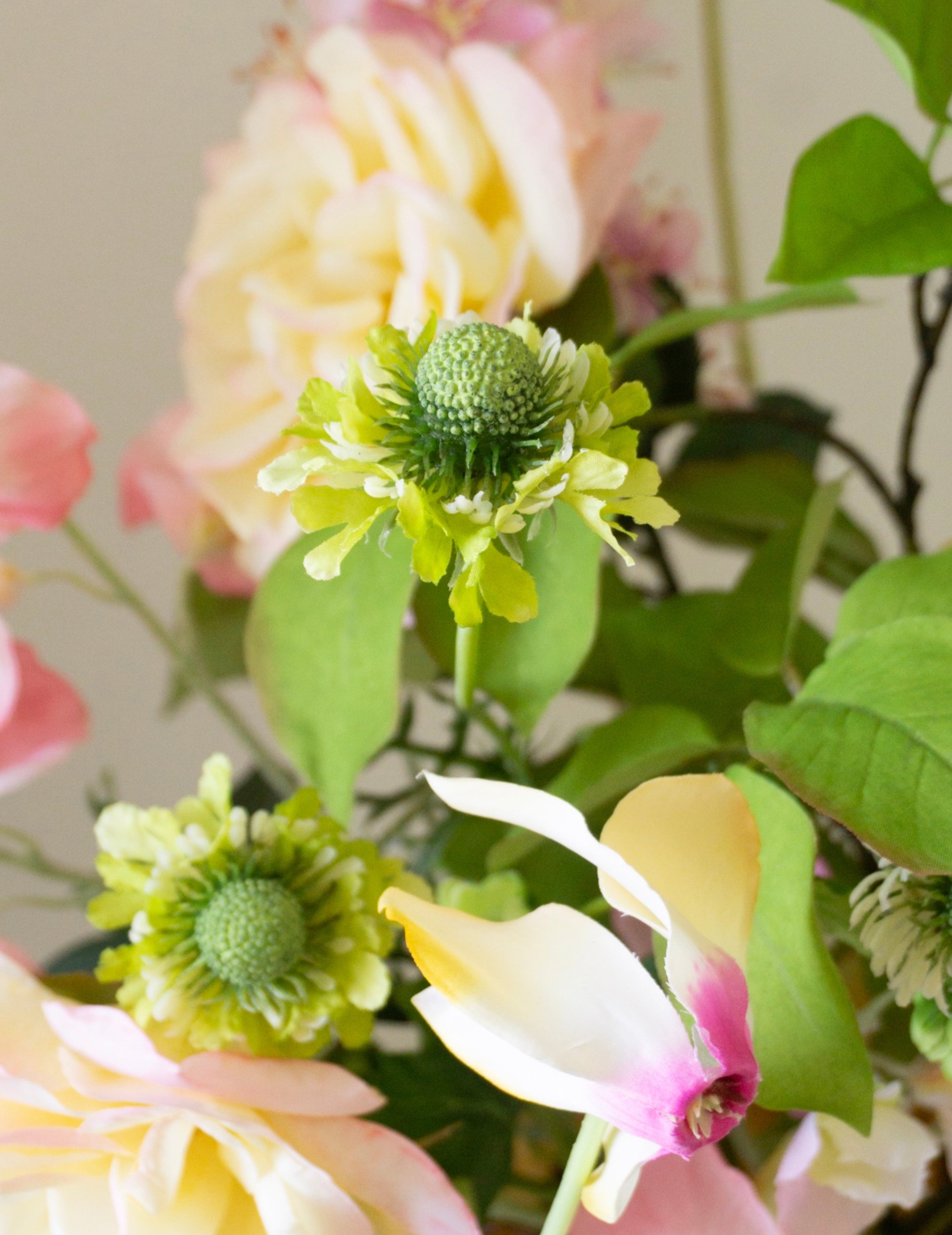 Kunstblume Scabiosa Grün