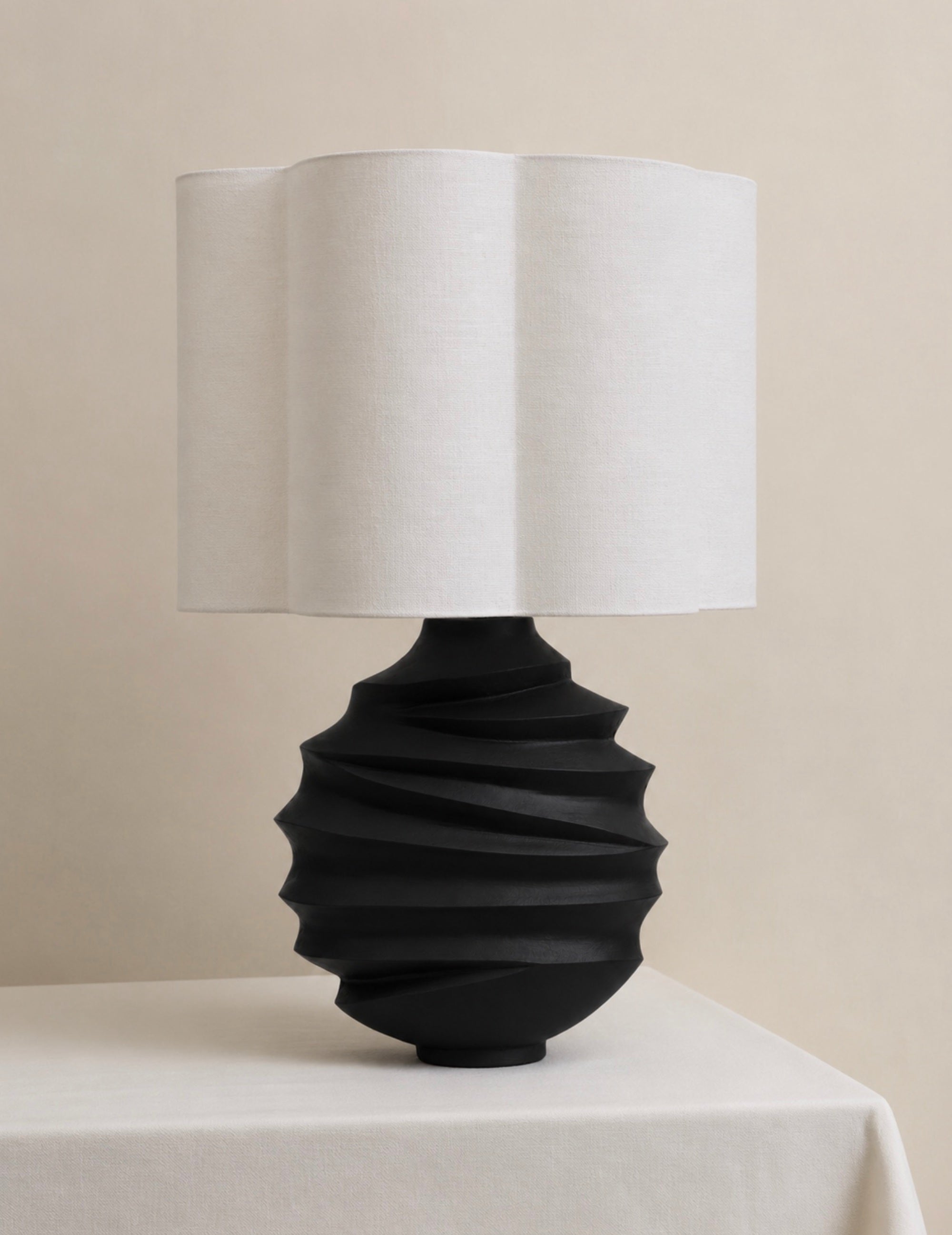 Lampenfuß Swirled Metall Schwarz